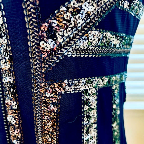 Sequined Racerback Tank Top - Picture 5 of 7